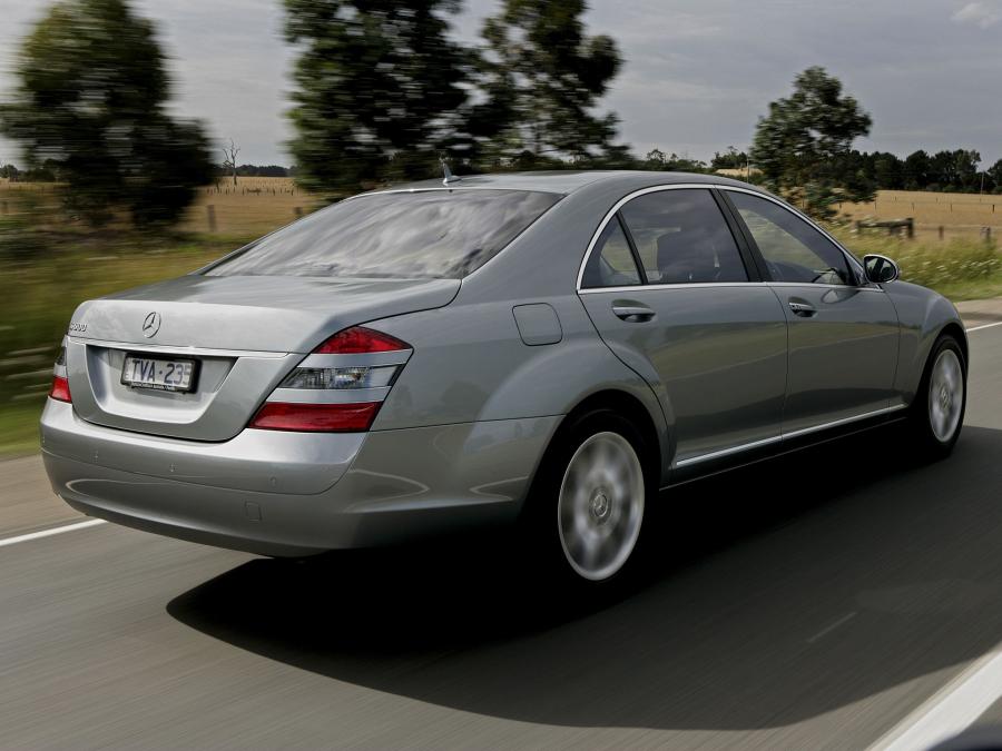  Mercedes-Benz S500 2006 года  (AU) (фото 20 из 28)